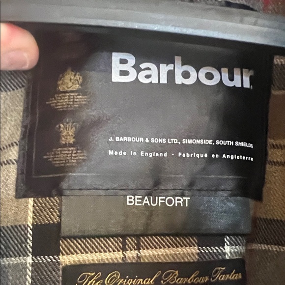 Like new: Barbour Men's Beaufort Navy Jacket with Plaid Lining - Picture 2 of 2